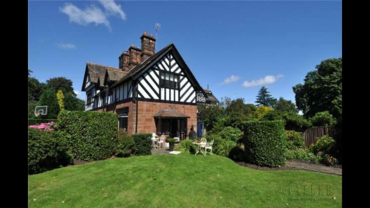 Thornton House Private Country House Thornton Hough Entire House Sleeps 6 Уиррал Экстерьер фото